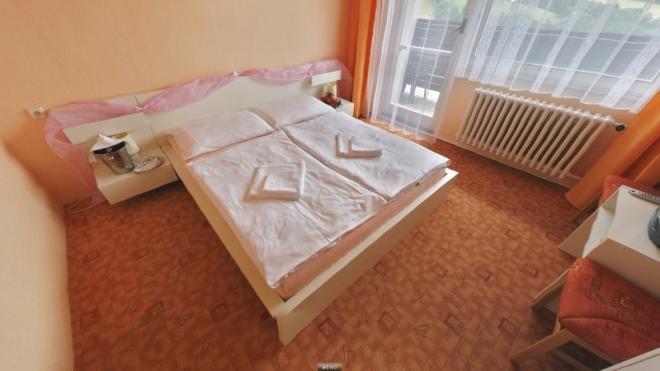 Hotel Petr Bezruc Frýdlant nad Ostravicí Стая снимка